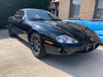 Jaguar XKR 