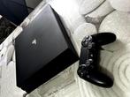 Ps4 pro 2 manette et station de charge 1 casque 4 jeux, Consoles de jeu & Jeux vidéo, Consoles de jeu | Sony PlayStation 4, Enlèvement ou Envoi