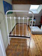 antiek ijzeren éénpersoonsbed, Enlèvement