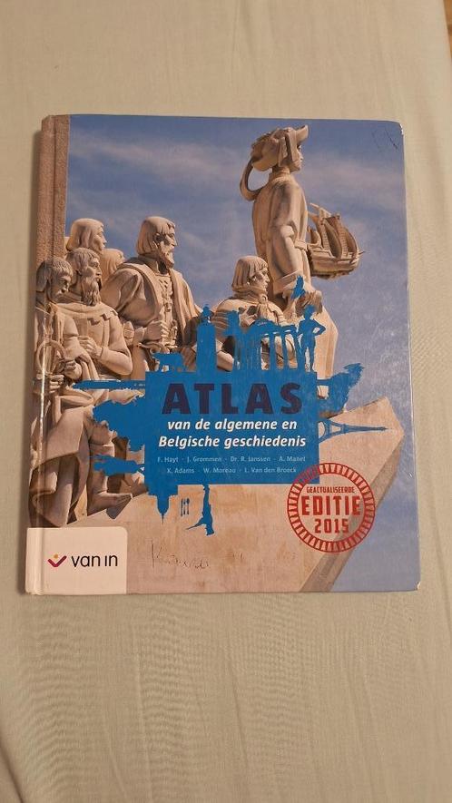 Atlas van de algemene en Belgische geschiedenis, Boeken, Atlassen en Landkaarten, Gelezen, Landkaart, Wereld, 2000 tot heden, Ophalen of Verzenden