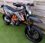 KTM 690 SMC R ( gekeurd voor verkoop ), Particulier, 1 cilinder, SuperMoto, Meer dan 35 kW