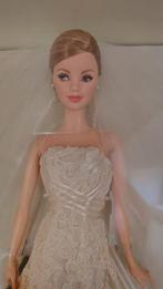 Barbie Bride Carolina Herrera NRFB 400 EUR, Ophalen of Verzenden, Zo goed als nieuw, Pop