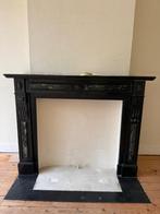Cheminée en marbre noir, Enlèvement, Utilisé, Encastré, Cheminée au bois