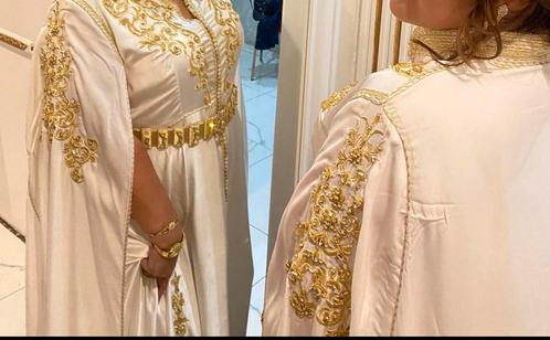 Lebsa a vendre blanc et dore, Kleding | Dames, Trouwkleding en Trouwaccessoires, Wit, Ophalen of Verzenden
