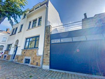 Maison à vendre à Uccle, 6 chambres