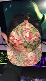 Gucci pet met roze bloemen, Kleding | Heren, Ophalen of Verzenden, Zo goed als nieuw, Pet