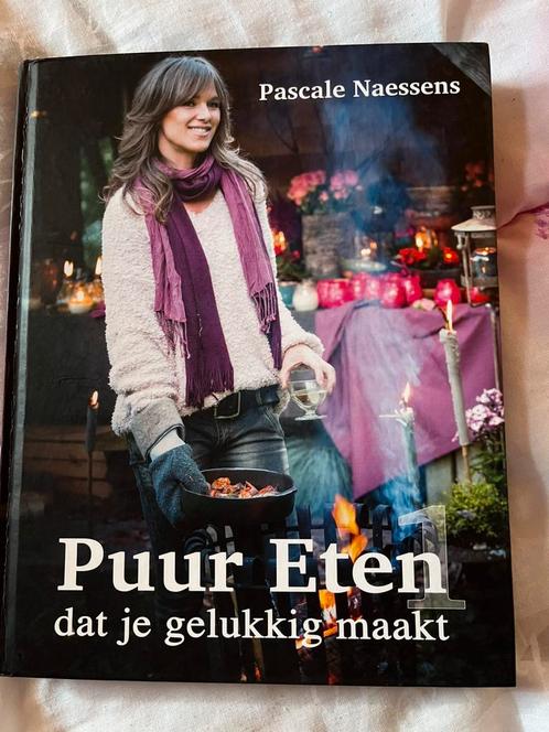 Pascale Naessens - Puur eten dat je gelukkig maakt, Boeken, Kookboeken, Zo goed als nieuw, Gezond koken, Ophalen of Verzenden