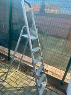 Échelle 5 marches, Bricolage & Construction, Enlèvement, Comme neuf, Échelle