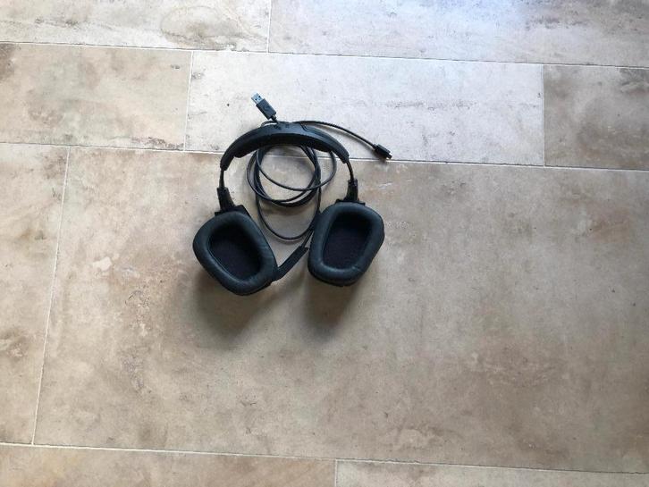 Casque de gaming noir sans fil Logitech G G935 WRLESS 7.1, Computers en Software, Headsets, Zo goed als nieuw, On-ear, Draadloos