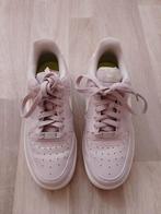 Nike Air Lila 38 origineel!, Kleding | Dames, Schoenen, Ophalen of Verzenden