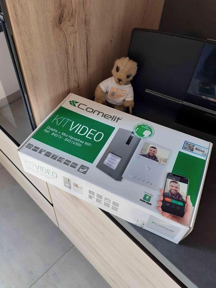 Videophone COMELIT 8451 neuf, écran couleur, appli Smarphone, Bricolage & Construction, Électricité & Câbles, Neuf, Autres types