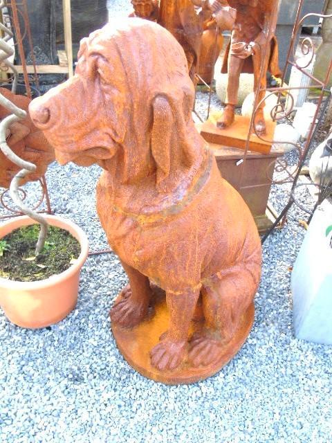 Roestig gietijzeren hondenzitje H 1m20!, Tuin en Terras, Tuinbeelden, Nieuw, Dierenbeeld, Metaal, Ophalen of Verzenden