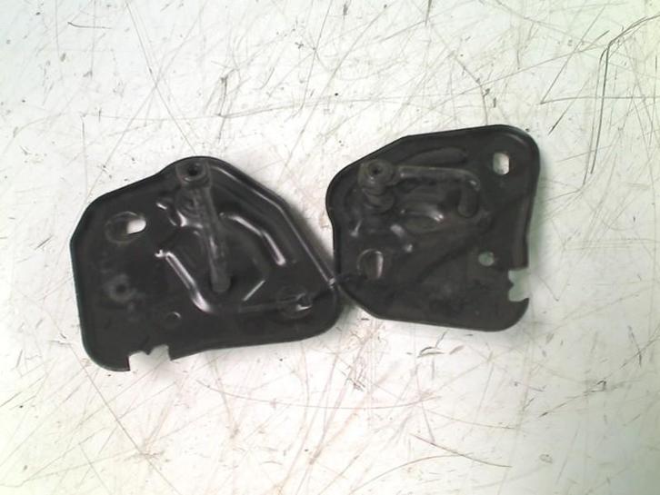 SERRURE CAPOT INFERIEUR Audi A6 Avant (C7) (4g0823186), Autos : Pièces & Accessoires, Carrosserie & Tôlerie, Audi, Utilisé