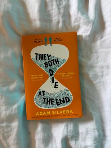 They Both Die at the End van Adam Silvera. beschikbaar voor biedingen