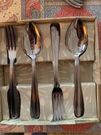 72 Bestek van roestvrij staal - Maurice Pierard, Huis en Inrichting, Keuken | Bestek, Ophalen of Verzenden, Zo goed als nieuw