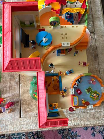 Kinderdagverblijf +speeltuin+crèche (5567+5568+5570) beschikbaar voor biedingen