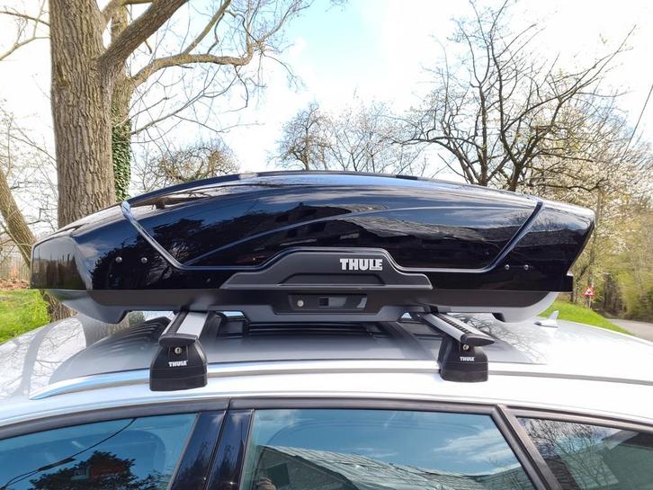 Dakkoffer thule motion XT M met 400l inhoud TE HUUR, Auto diversen, Dakkoffers, Ophalen