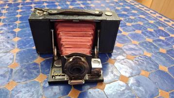 Kodak N 2 Folding Pocket Brownie (mod. A) - soufflet rouge, Enlèvement ou Envoi, Avant 1940, Appareils photo