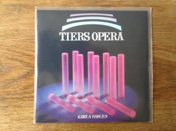 single tiers opera