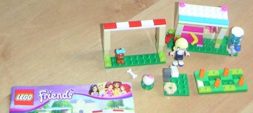 LEGO FRIENDS 41011 voetbal compleet met planjaar 2013, Kinderen en Baby's, Speelgoed | Duplo en Lego, Zo goed als nieuw, Lego