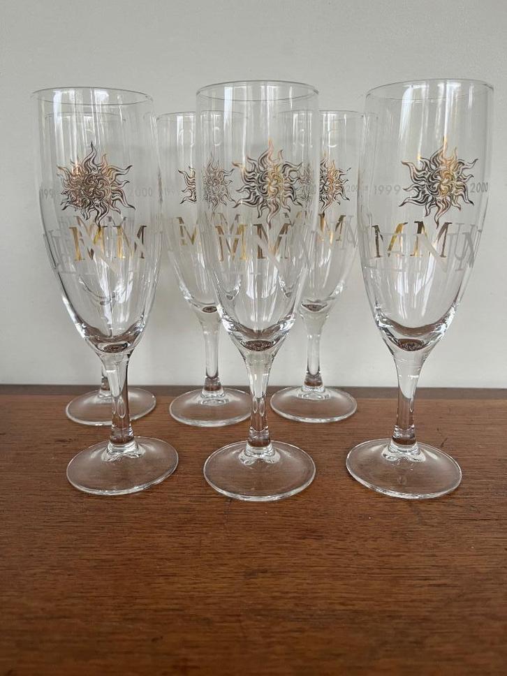 6 Champagneglazen Millennium 2000, Collections, Verres & Petits Verres, Comme neuf, Autres types, Enlèvement ou Envoi