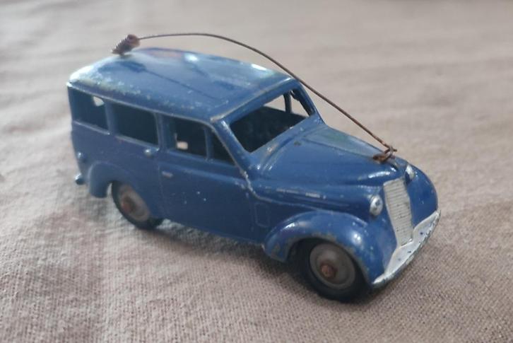 CIJ Renault JuvaQuatre Dauphinoise 300 kg Gendarmerie, Hobby en Vrije tijd, Modelauto's | 1:43, Gebruikt, Auto, Overige merken