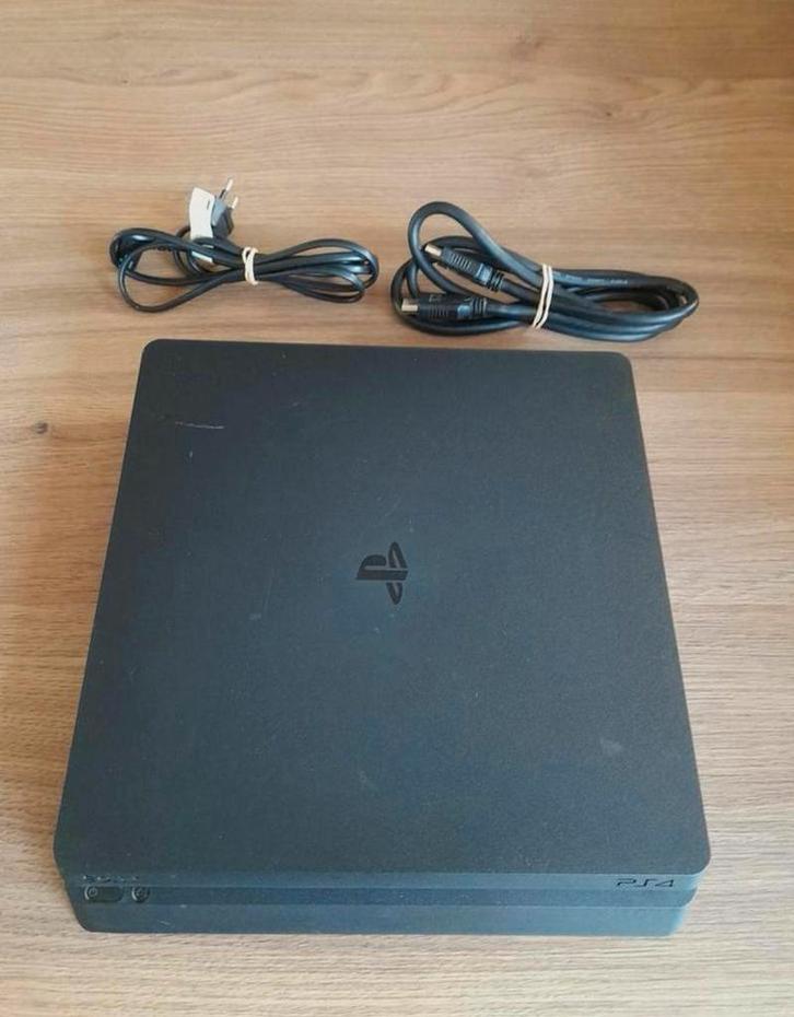 Playstation 4 slim edition, Games en Spelcomputers, Spelcomputers | Sony PlayStation 4, Zo goed als nieuw, Slim, Ophalen