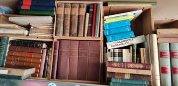 Antiquariaat 19e eeuws beschikbaar voor biedingen