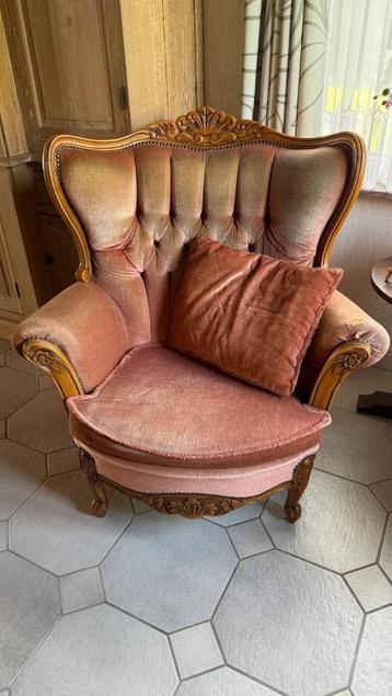 Zetel Louis XIV 1 zit - leuk project om te restylen/op te ma beschikbaar voor biedingen