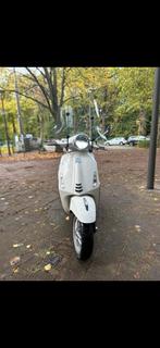 Vespa Primavera b klasse, Fietsen en Brommers, Scooters | Vespa, Ophalen, Gebruikt, Overige modellen, Klasse B (45 km/u)