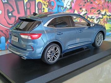 Ford Escape (Kuga) 2021 Paudi Models 1/18 --NIEUW-- beschikbaar voor biedingen