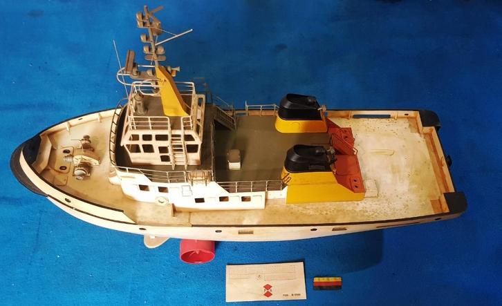 Vintage HEGI- RC - 'Schottelschlepper-Karl-B-3560' van 1981, Hobby en Vrije tijd, Modelbouw | Radiografisch | Overige, Gebruikt