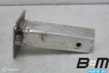 Frontdeel steun links Audi E-Tron 4KE805111A beschikbaar voor biedingen