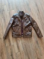 Leathet jacket bruin, Motoren