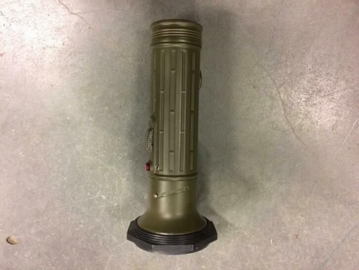 militaire zaklamp recht model, Verzamelen, Militaria | Algemeen