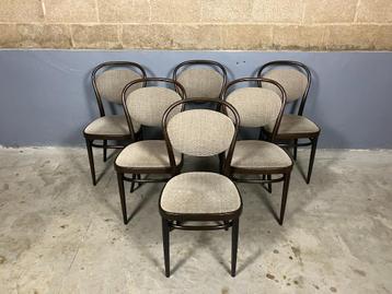 Thonet 215 stoelen bentwood 6 stuks vintage