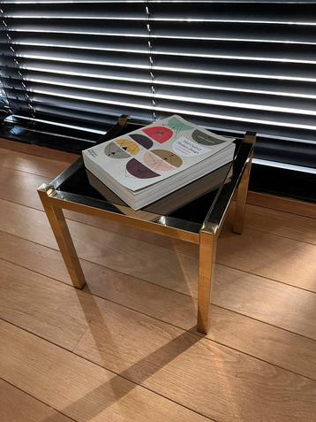 Mid century tafeltje beschikbaar voor biedingen