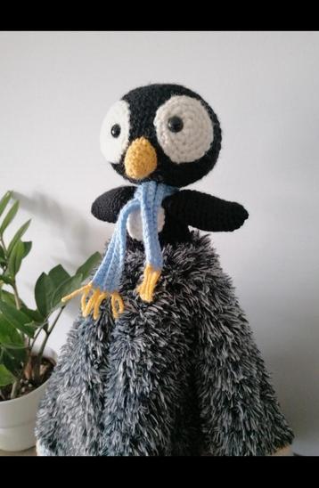 Knuffeldeken Pinguin beschikbaar voor biedingen