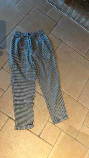 Pull and bear broek maat 36, Enlèvement ou Envoi, Comme neuf