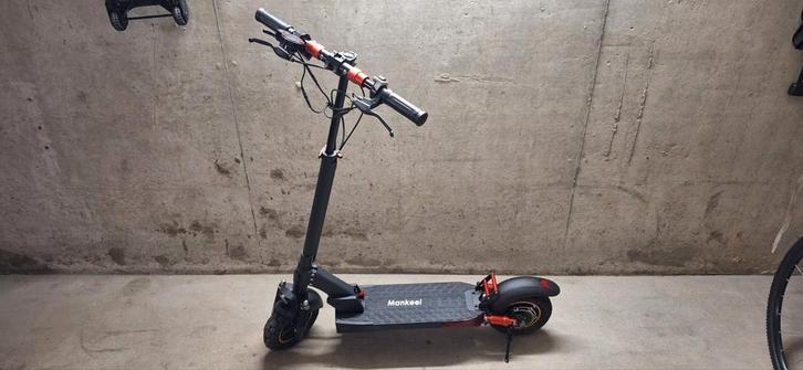 Elektrische Step, Fietsen en Brommers, Steps, Zo goed als nieuw, Elektrische step (E-scooter), Ophalen