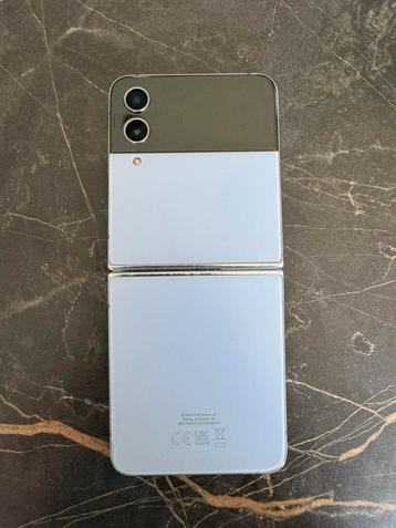 Samsung zflip 4 beschikbaar voor biedingen