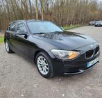 BMW 1-serie 114i F20 model euro 6b, Auto's, Zwart, Bedrijf, Handgeschakeld, 5 deurs