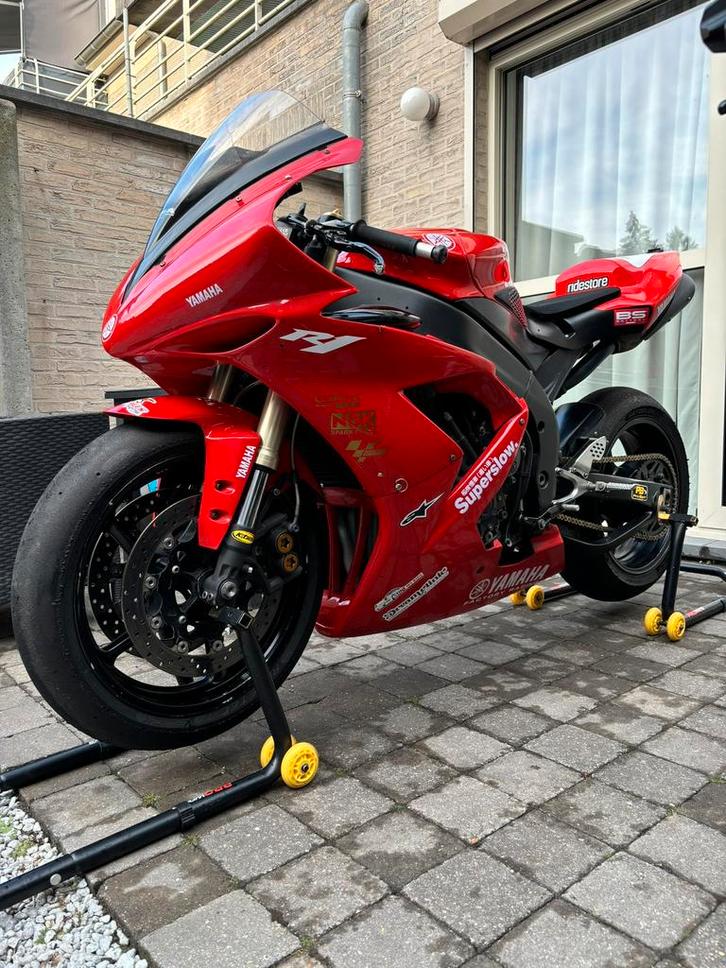 Yamaha R1 Circuit - Full set!! Zie volledige beschrijving., Motoren, Motoren | Yamaha, Particulier, Super Sport, meer dan 35 kW