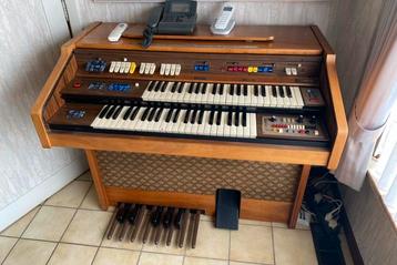 Farfisa Orgel beschikbaar voor biedingen