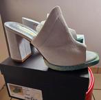 Mooie instappers Atelier 04, Kleding | Dames, Schoenen, Ophalen of Verzenden, Nieuw, Instappers