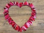 Handgemaakte grote krans stoffen hart shabby chic rood, Maison & Meubles, Enlèvement, Neuf