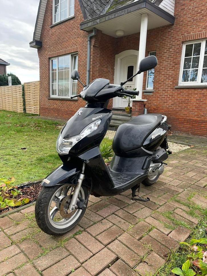 PEUGEOT KISBEE 2015 A Klasse, Fietsen en Brommers, Scooters | Peugeot, Zo goed als nieuw, Ophalen