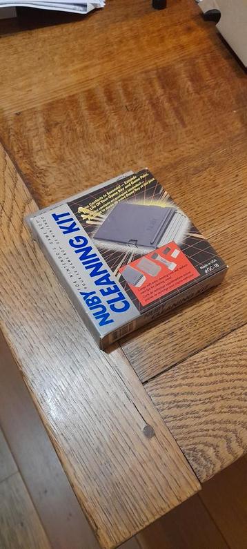 Nintendo nuby cleaning kit beschikbaar voor biedingen