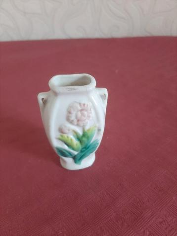 Vintage miniatuurvaasje – Japan – jaren ‘50/‘60 beschikbaar voor biedingen