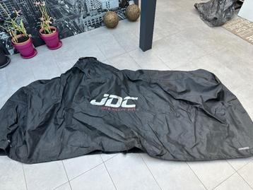 Zwaar Motorhoes van JDC beschikbaar voor biedingen